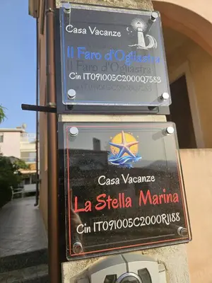 Certificato, attestato, insegna o altro documento esposto da La Stella Marina