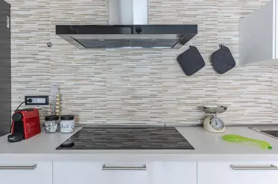 Cucina o angolo cottura di GuestHost - Pula Comfy Apartment w Private Parking