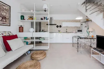Cucina o angolo cottura di GuestHost - Pula Comfy Apartment w Private Parking