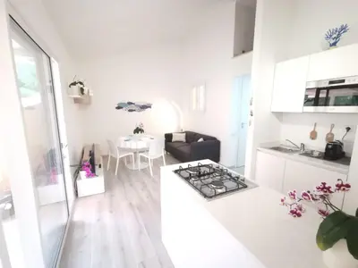 Cucina o angolo cottura di Appartamento due passi dal mare