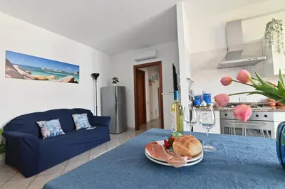 Cucina o angolo cottura di IzzHome Maris