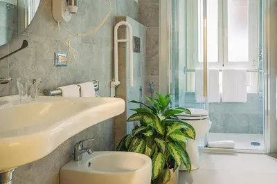 Bagno di WATERFRONT SUITES CAGLIARI