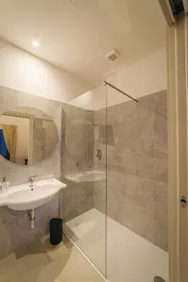 Bagno di WATERFRONT SUITES CAGLIARI