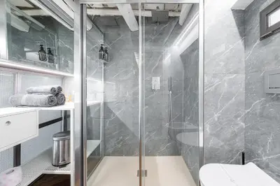 Bagno di Genovesi - Appartamento design in centro storico