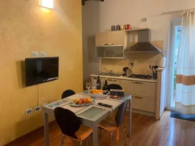 Cucina o angolo cottura di PiazzaItaliaSuite appartamento con terrazza