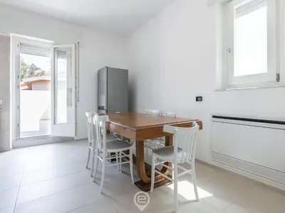 Planimetria di Sandy Retreat, Beachside Apartment with Terrace