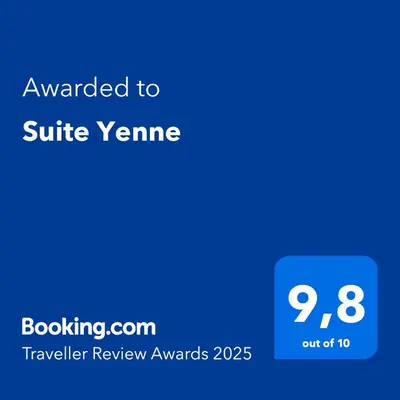 Certificato, attestato, insegna o altro documento esposto da Suite Yenne