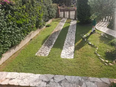 Giardino di Casa Pepe, Confortevole villetta con giardino a 2 min dal mare