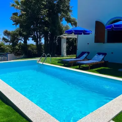 Casale fronte mare - villa with swimming pool in front of the beach