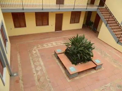Balcone o terrazza di Appartamente moderno e accessoriato.