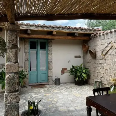 Graziosa stanza campidanese Su terzu