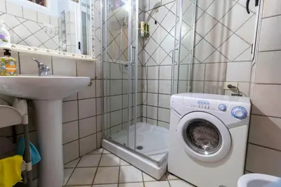 Bagno di LariBiancos Cagliari CENTRO STORICO