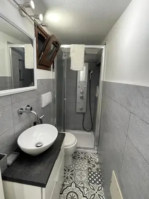 Bagno di Edo's House