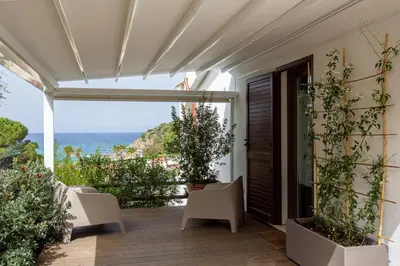 Paesaggio naturale nelle vicinanze della casa vacanze