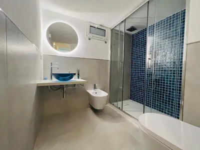Bagno di Via Giardini Rooms