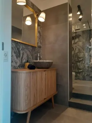 Bagno di Elegante monolocale Elmas Cagliari