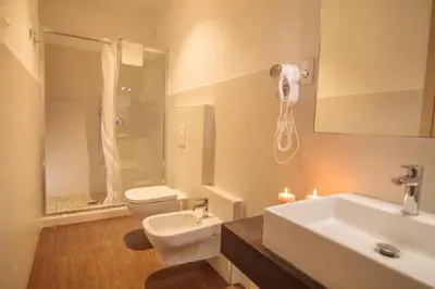Bagno di Arcobaleno Suites