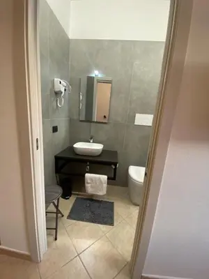 Bagno di affittacamere in centro MUSCI' ROOMS e SUITES
