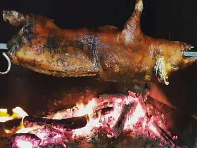 Attrezzature per barbecue disponibili per gli ospiti della casa vacanze