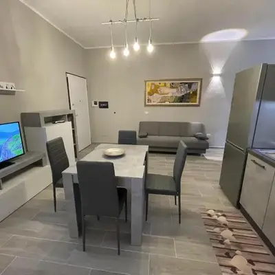 APPARTAMENTO ELEGANTE CARBONIA