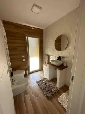 Bagno di Attico con terrazza a Cagliari.