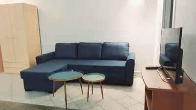 TV o dispositivi per l'intrattenimento presso NAUTILUS - monolocale seminterrato con finestre