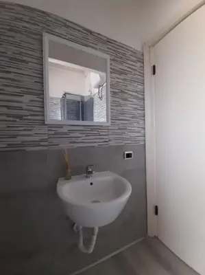 Bagno di Seven House Poetto
