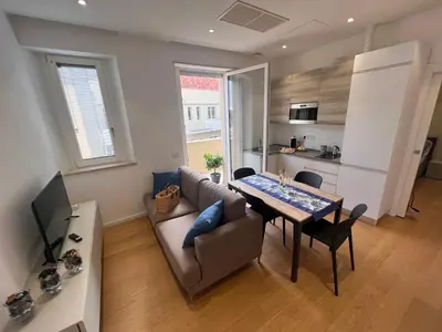 Cucina o angolo cottura di Happy Holiday Apartment