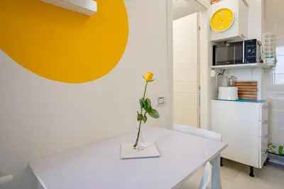 Cucina o angolo cottura di Kalbia Rooms managed by HolyDaisy - Renovated, functional, intimate and more