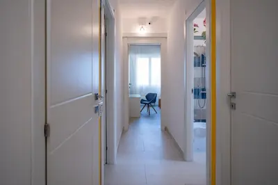 Planimetria di Kalbia Rooms managed by HolyDaisy - Renovated, functional, intimate and more