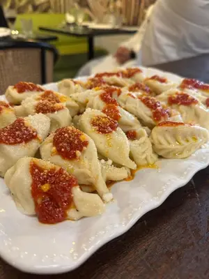 Cibo presso l'hotel o nelle vicinanze