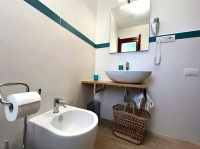 Bagno di Apt. MarisDomus, 300m dal Centro