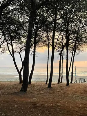Paesaggio naturale nelle vicinanze del campeggio