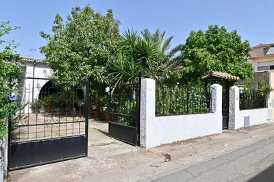 Giardino di IzzHome Coloniale