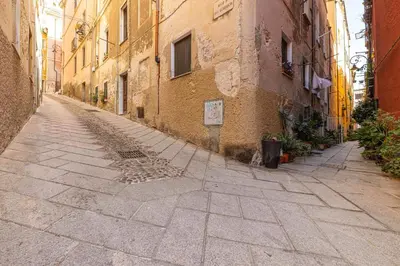 Il quartiere o una zona nella vicinanze dell'appartamento