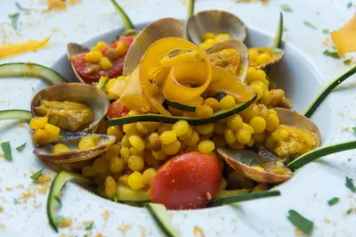 Cibo presso il villaggio turistico o nelle vicinanze