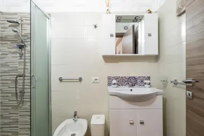 Bagno di 'Al Vico Dante'