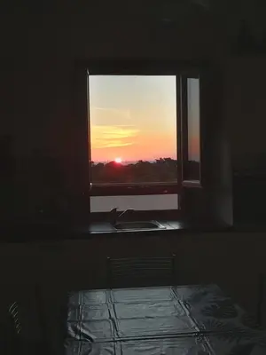 Alba o tramonto visti dall'interno della casa vacanze o dai dintorni