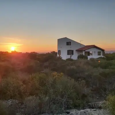 Villetta vista mare immersa nel verde
