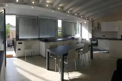 Cucina o angolo cottura di Cagliari Poetto the sea a few steps from the beach