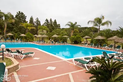 Piscina di Classical Residence Baia delle Palme Premium num1210 o nelle vicinanze