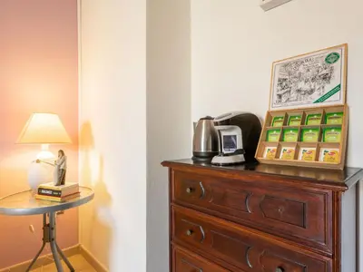 Set per la preparazione di tè e caffè presso Apartment La Dimora Del Piccolo Principe by Interhome