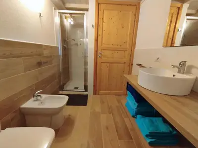 Bagno di Casa con giardino vicino al mare