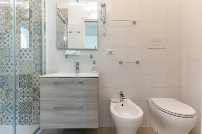 Bagno di Doctor Guest House