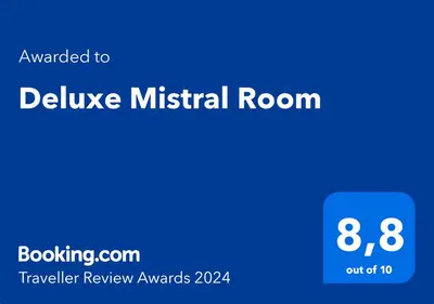 Certificato, attestato, insegna o altro documento esposto da Deluxe Mistral Room