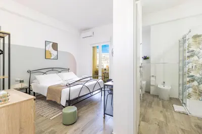 Bagno di Quarzo Modern Rooms