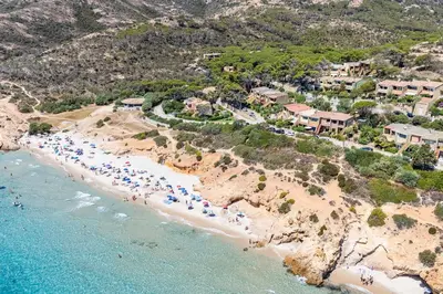 Paesaggio naturale nelle vicinanze della casa vacanze