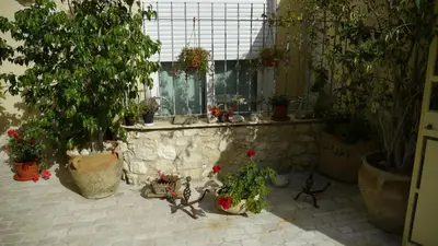 Giardino di guesthouse marinapoetto
