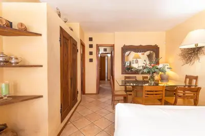 Planimetria di Luna Bay Home Retreat con vista sulla baia di Porto Luna a 2 km da Villasimius