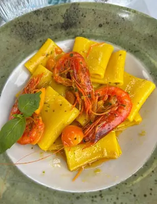 Cibo presso l'appartamento o nelle vicinanze